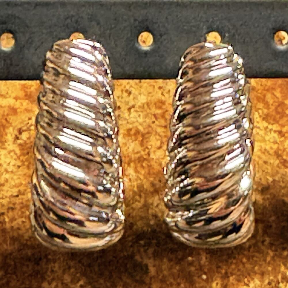 Milor 14K White Gold Oval Shaped Hoop Earrings 1 Inch 8.48 Grams Made In Italy